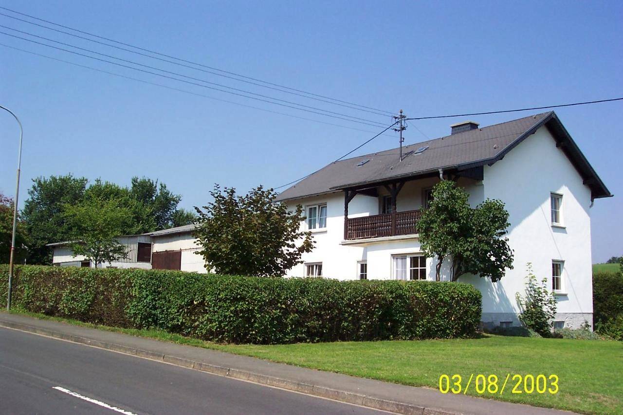 Ganze Wohnung, Two-Bedroom Apartment with Balcony in Kelberg, Vulkaneifel