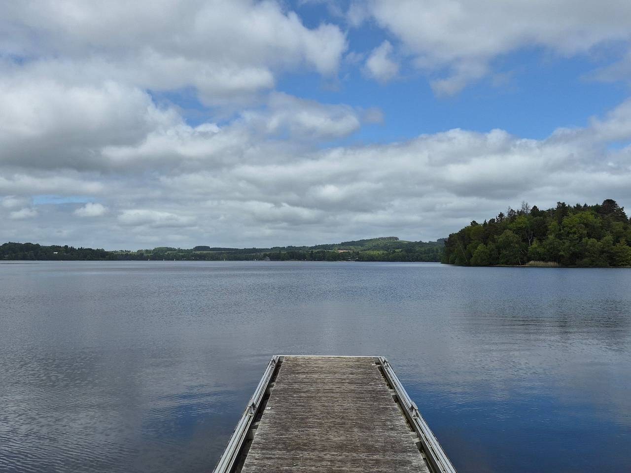 Charming lodge, lake view - 6 guests in Moux-en-Morvan, Morvan Regional Nature Park