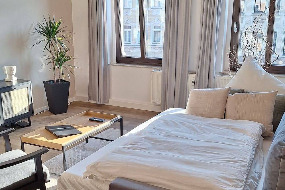 Entire apartment, Stylish apartment in the Gründerzeit district in Chemnitz, Chemnitz (region)