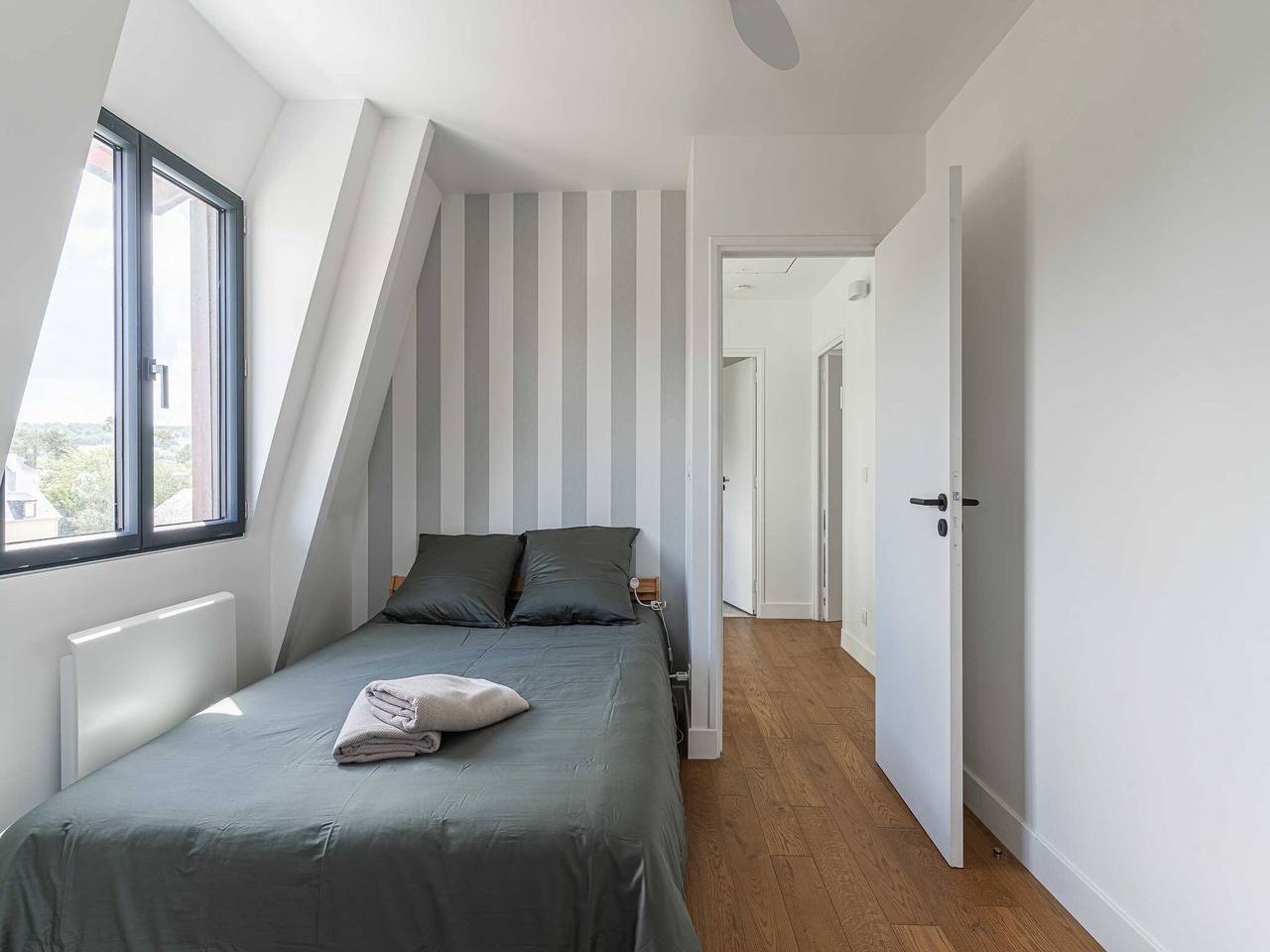 Ganze Wohnung, Charmantes Haus mit 5 Schlafzimmern und 10 Plätzen in Meeresnähe - Benerville in Benerville-sur-Mer, Lisieux und Umgebung