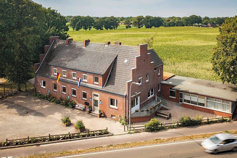 Ganze Wohnung, Zollhoes; Find the border! On discovery in the border area Nl/De in Schloss Dankern, Haren (Ems)
