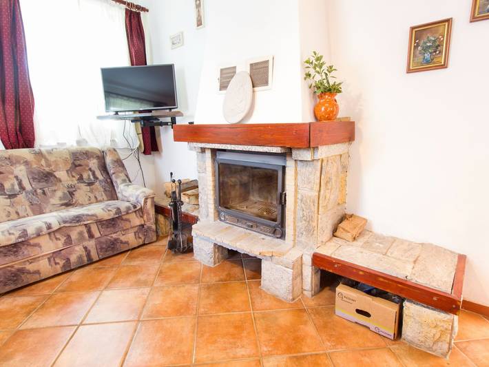 Gîte pour 12 personnes, avec sauna ainsi que jardin et terrasse, adapté aux familles dans Brežice