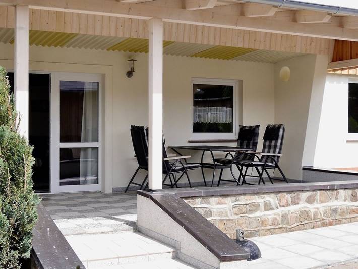 Bungalow für 2 Personen, mit Garten und Terrasse in Mecklenburgische Seenplatte - 2