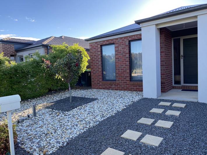 Maison moderne de 4 chambres, près de l'aire de jeux, du lac et des sentiers naturels, à quelques minutes de Bendigo in City of Greater Bendigo