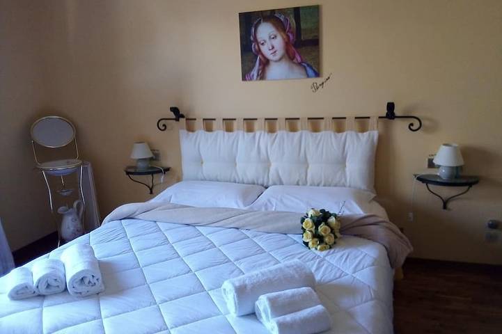 \"Il gelsomino del Perugino\" home with garden, a stone's throw from the center. in Città della Pieve, Perugia Province