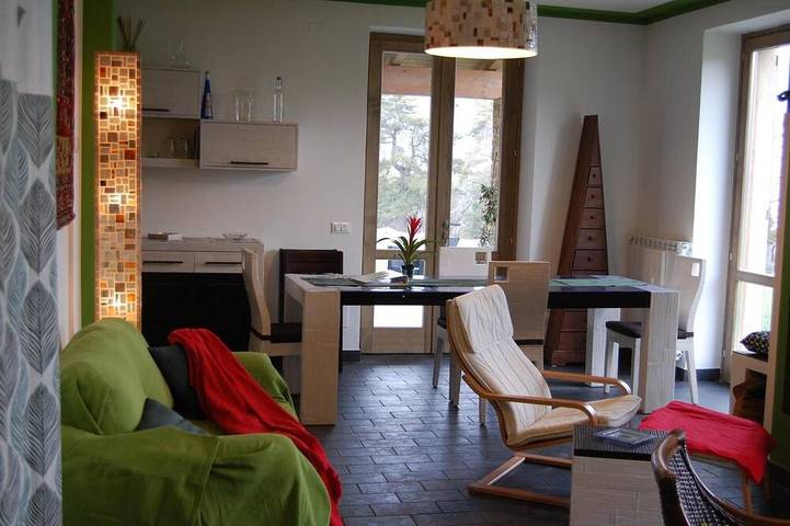 Villa für 7 Personen, mit Garten und Balkon in Gargnano - 4