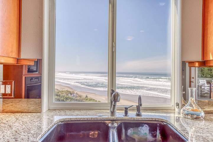 Vacation house for 7 people, with terrace, with pets - 1