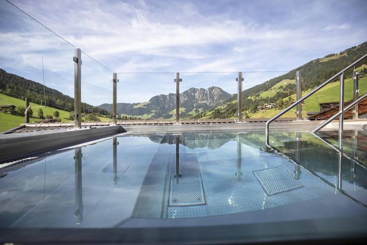 Hotel für 2 Personen, mit Garten und Pool sowie Sauna und Ausblick, mit Haustier - 1