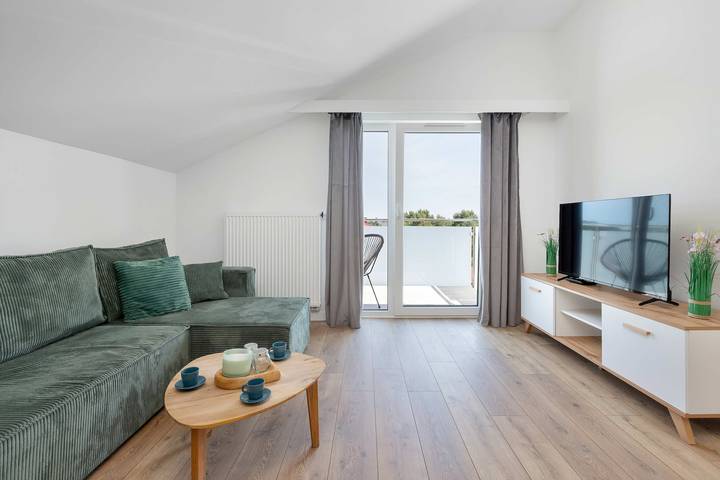 Apartament wakacyjny dla 4 osób, z Ogród w Jastrzębia Góra