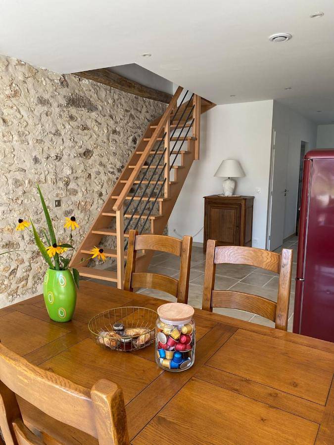 Maison de charme 80m2, havre de paix à 20 mn de Disney, 45mn de Paris, parking gratuit, Wifi in Dammartin-sur-Tigeaux, Seine-et-Marne