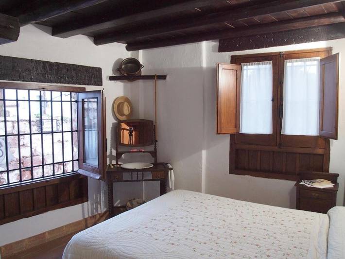 Casa rural para 4 personas, con Balcón además de Terraza y Vistas en Baños de la Encina