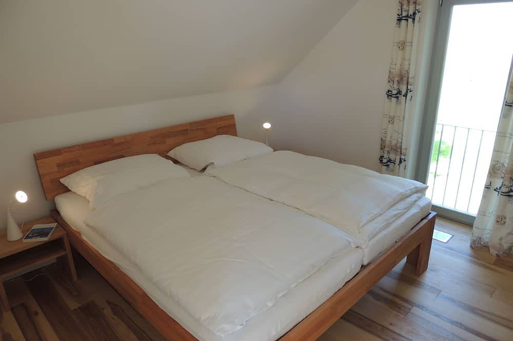 Modern designed house for 4 - 6 people in a beautiful location near Cape Arkona in Putgarten, Ruegen