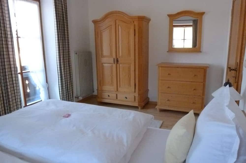 Ganze Wohnung, Hideaway für zwei mit traumhaften Alpenblick in der Nähe von Salzburg in Bayerisch Gmain, Bayerische Alpen