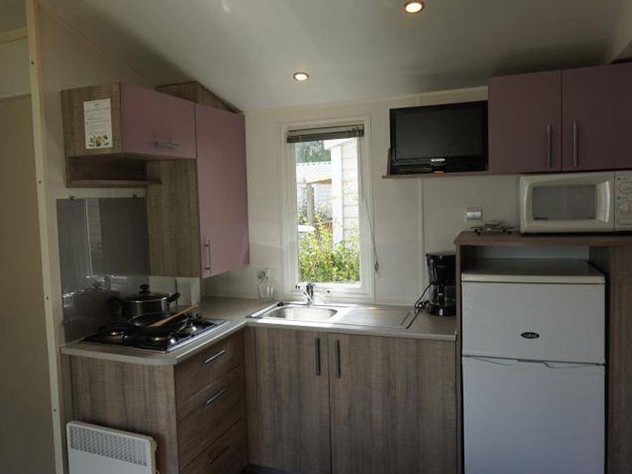 Camping Le Domaine de Beaulieu - Mobilhome 4 personnes - C- Mobil-home Adriatique 2 chambres in Givrand, Vallée de la Loire