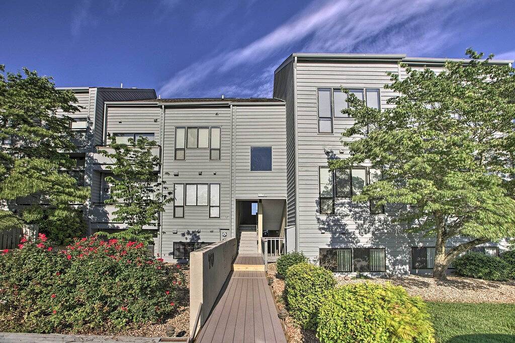 Ganze Wohnung, Neu! Resort Condo mit Zugang zum Pool auf Smith Mtn Lk! in North Shore, Smith Mountain Lake