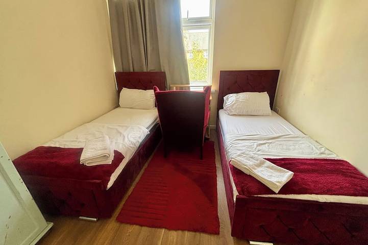 Appartement entier, Appartement 5 couchages avec WiFi in Wolverhampton, Région de Birmingham