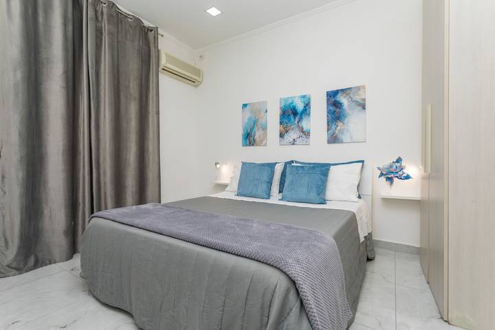 Apartamento de vacaciones para 4 personas, con balcón en Catania