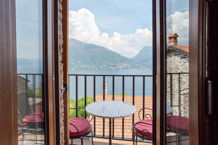 Ferienhaus für 10 Personen, mit Balkon und Kinderpool sowie Seeblick in Santa Maria Rezzonico - 4