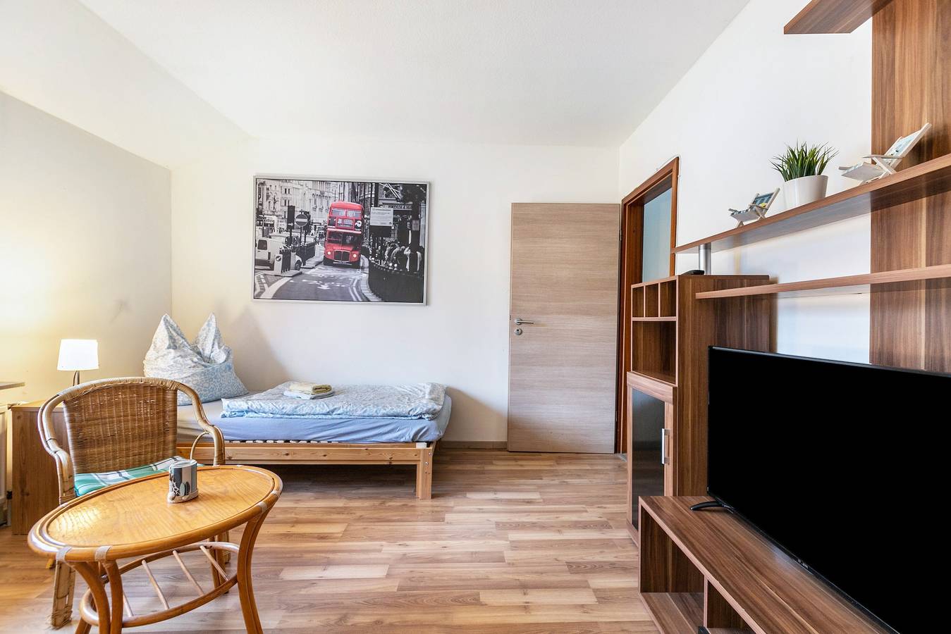 Ολόκληρο το διαμέρισμα, Apartment 'Leuchtturm' – Modern Holiday Home in Ahrenviölfeld in Ahrenviölfeld, Grünes Binnenland
