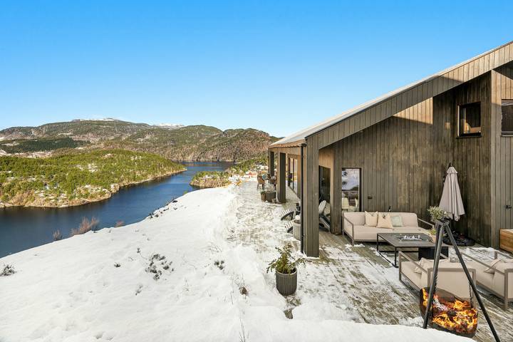 Feriehus for 11 personer, med terrasse, dyr tillatt i Rogaland