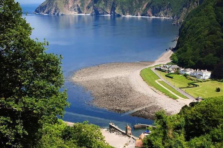 Cottage for 4 people, with garden in Lynton