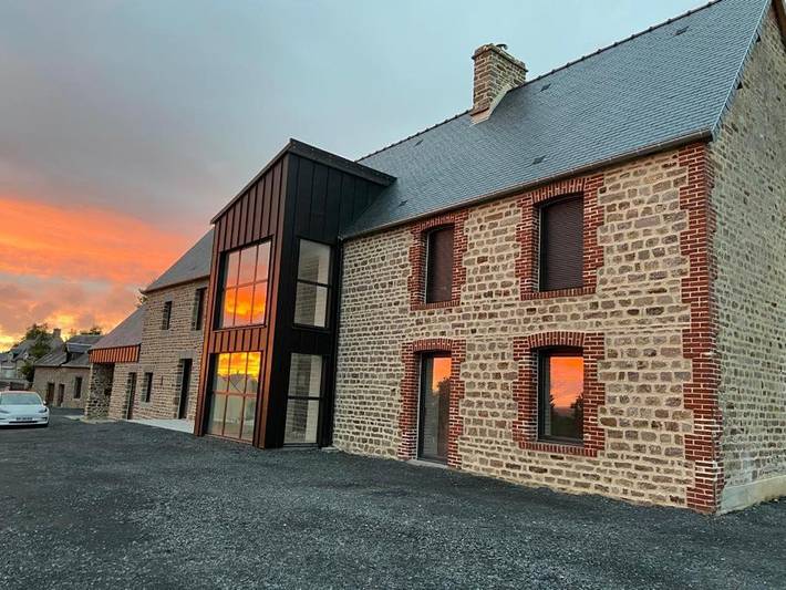 Location de vacances pour 25 personnes, avec jardin ainsi que jacuzzi et terrasse dans Souleuvre-en-Bocage - 4