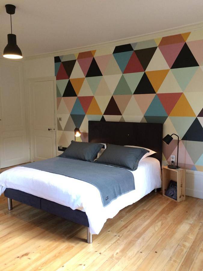 Chambre d’hôte pour 2 personnes, avec piscine et jardin ainsi que vue et terrasse