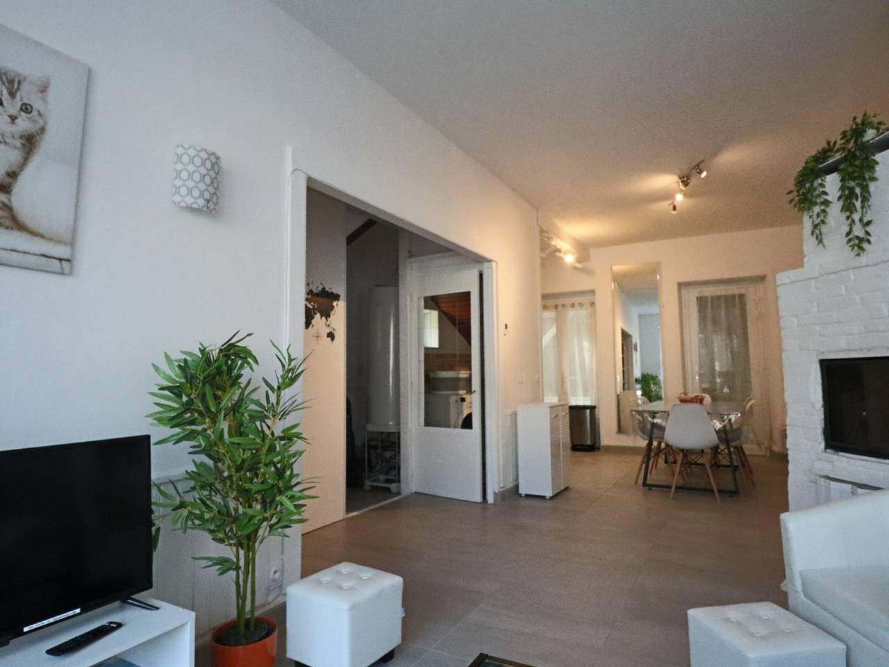 Amplia casa para hasta 8 personas en La Bourboule in La Bourboule, Parque Natural Regional Volcans d'Auvergne