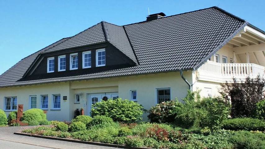 Ferienhaus für 6 Personen, mit Balkon in Lahn-Taunus