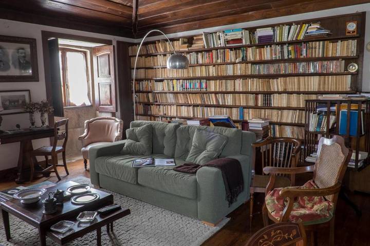 Casa rural para 12 personas, con Balcón además de Piscina y Vistas en Creciente (Pontevedra)