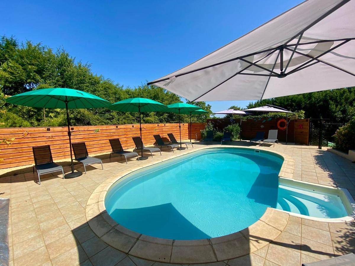 La Clef des Songes - Maison d'Hôtes au Calme, au Coeur de Sarlat, 2 minutes à pied de la Cité Médiévale - Climatisation - Petits Déjeuners fait Maison - Parking gratuit - Option Spa et Massages - Piscine de Saison à 400m in Sarlat-la-Canéda, Périgord Noir