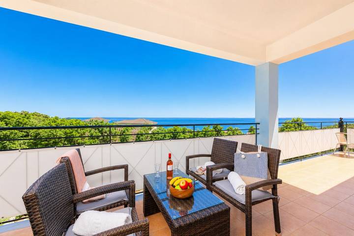 Villa pour 6 personnes, avec jardin et vue sur l’océan dans Skala - 4