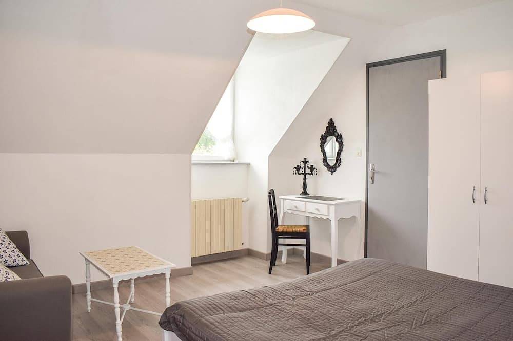 Schönes 1-Zimmer-Haus in Goudelin in Goudelin, Guingamp Region