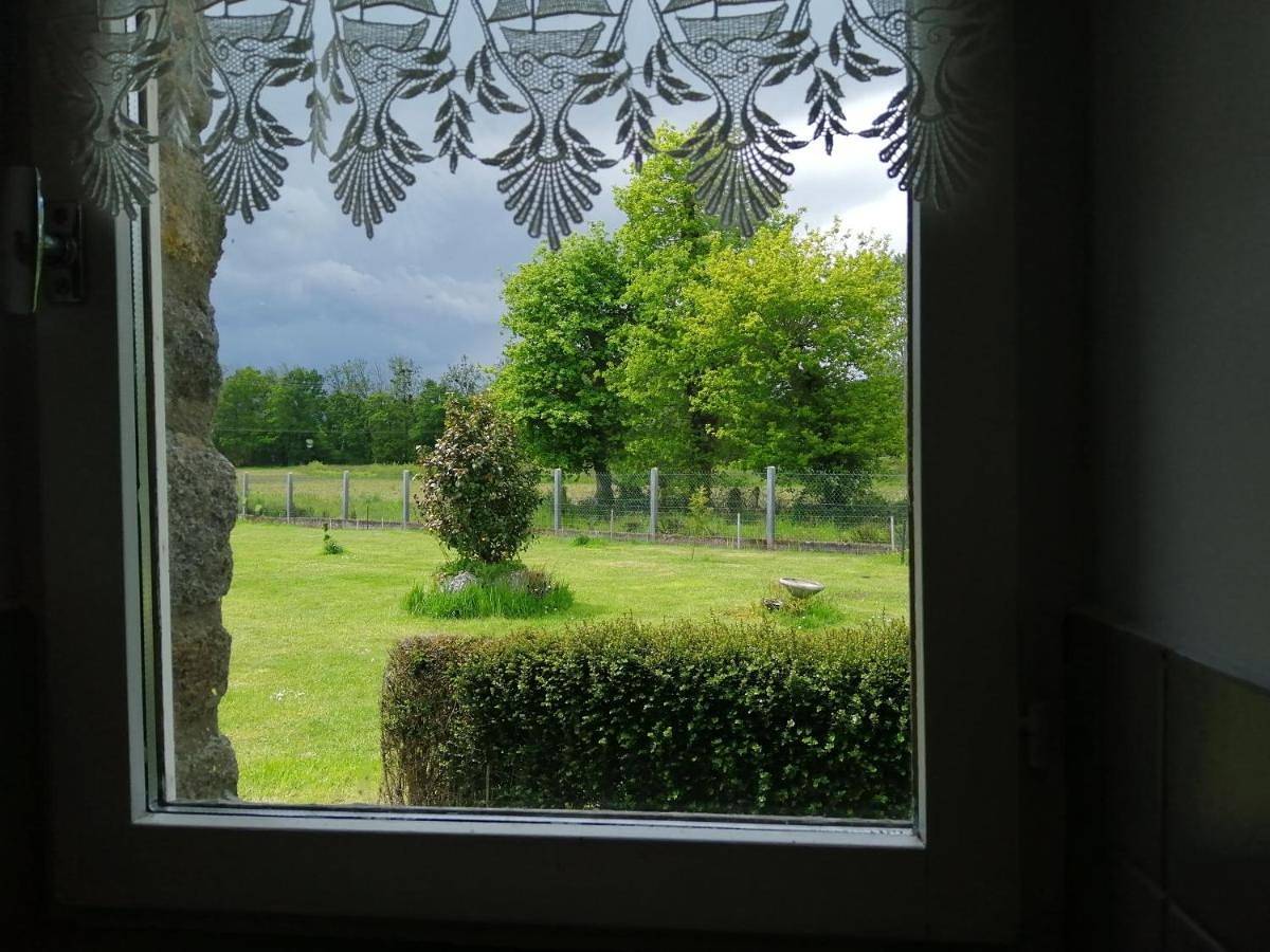 Two-Bedroom House in Mesnil-Roc'h, Région de Saint-Malo