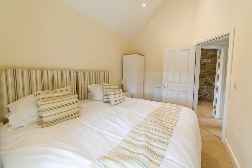 Bowes Barn 4 Star near Beamish, Newcastle & Durham - Sleeps 3 -  Dogs Welcome in Gateshead