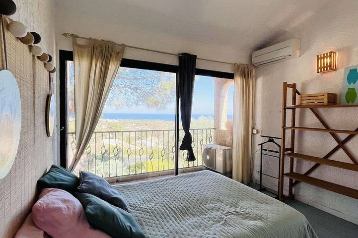 Gîte pour 6 personnes, avec terrasse dans Gare du Club Med Cocody - 2