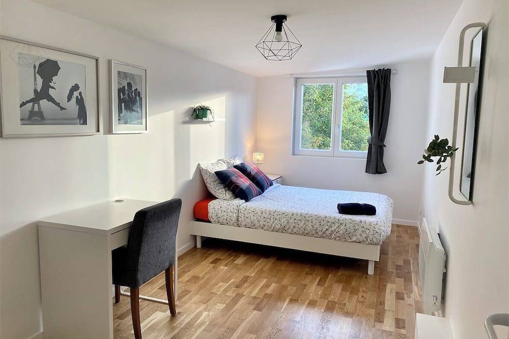 Appartement entier, Proche Paris - étage -3 chambres - 1 sdb in Villejuif, Val-de-Marne