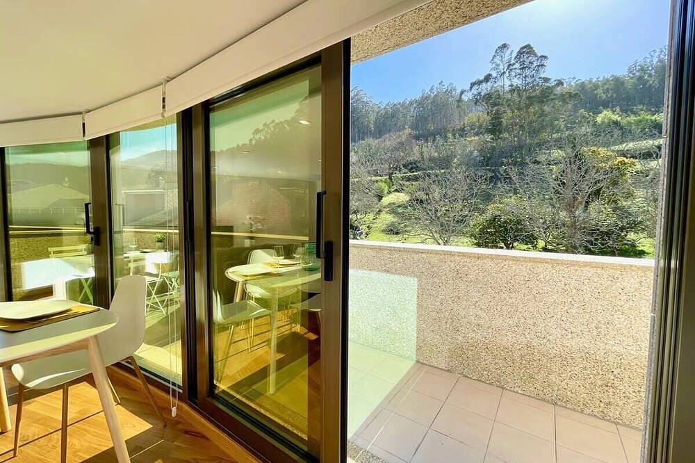 Entire apartment, The Cliffs - Montmar in Viveiro, Galician Coast