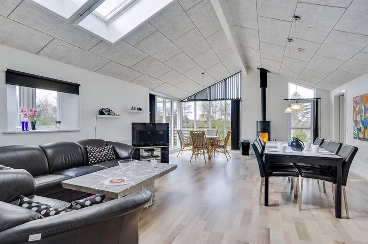Ferienhaus für 8 Personen, mit Terrasse und Sauna sowie Whirlpool in Skaven Strand - 3