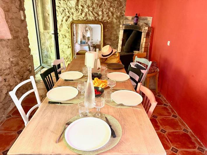 Gîte pour 4 personnes, avec jardin ainsi que vue et piscine, animaux acceptés à Réauville - 4