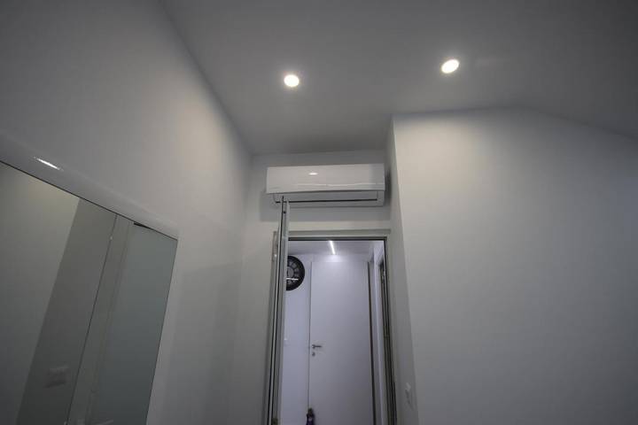 Location de vacances pour 3 personnes, avec vue dans Borsh - 3