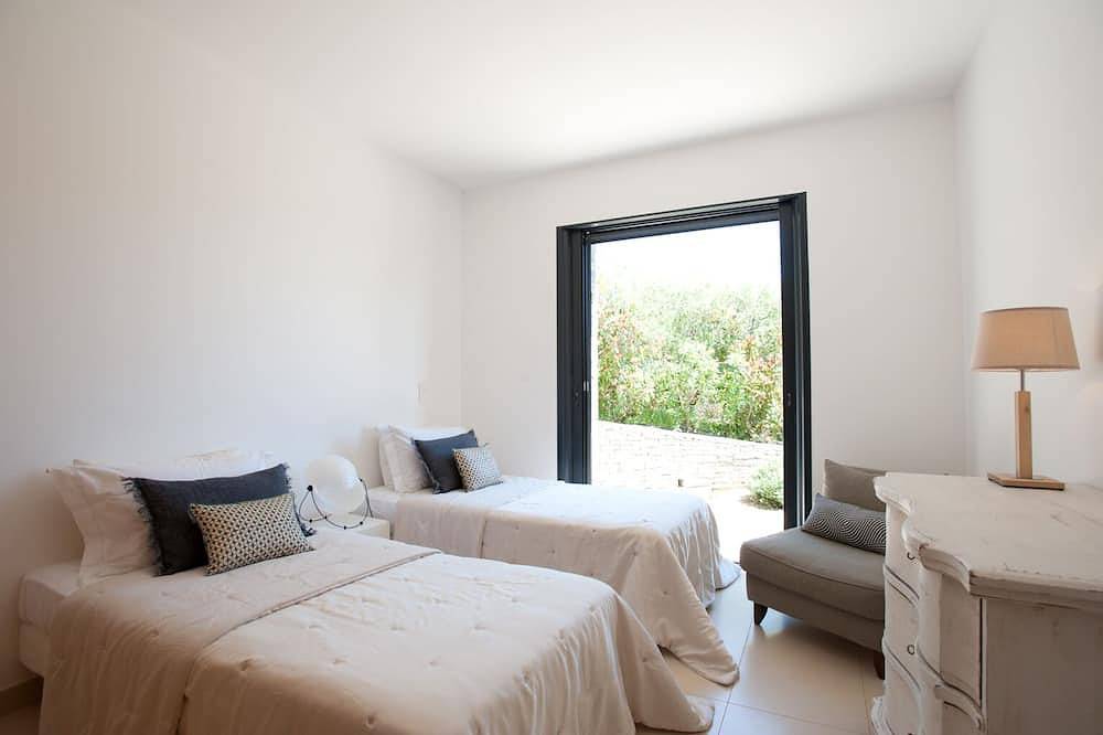 Magnífica villa con impresionantes vistas de la playa de Palombaggia Acceso privado al mar in Palombaggia, Porto Vecchio