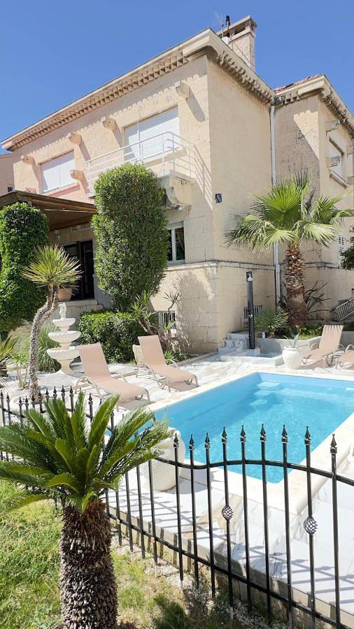 Beach Villa at Split top location in Split, Split-Dalmatien