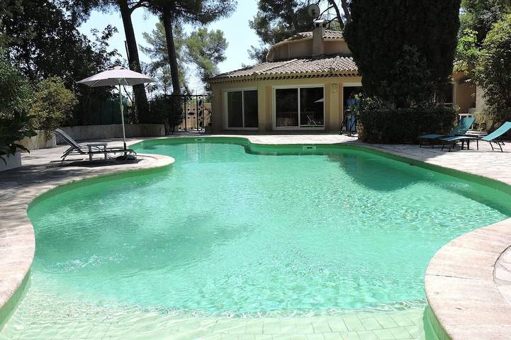 Location de vacances pour 4 personnes à Aubagne - 2