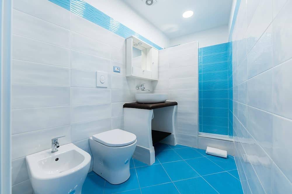 Entire apartment, La Casa di Fenia - One Bedroom Apartment, Sleeps 4 in Procida, Naples Province
