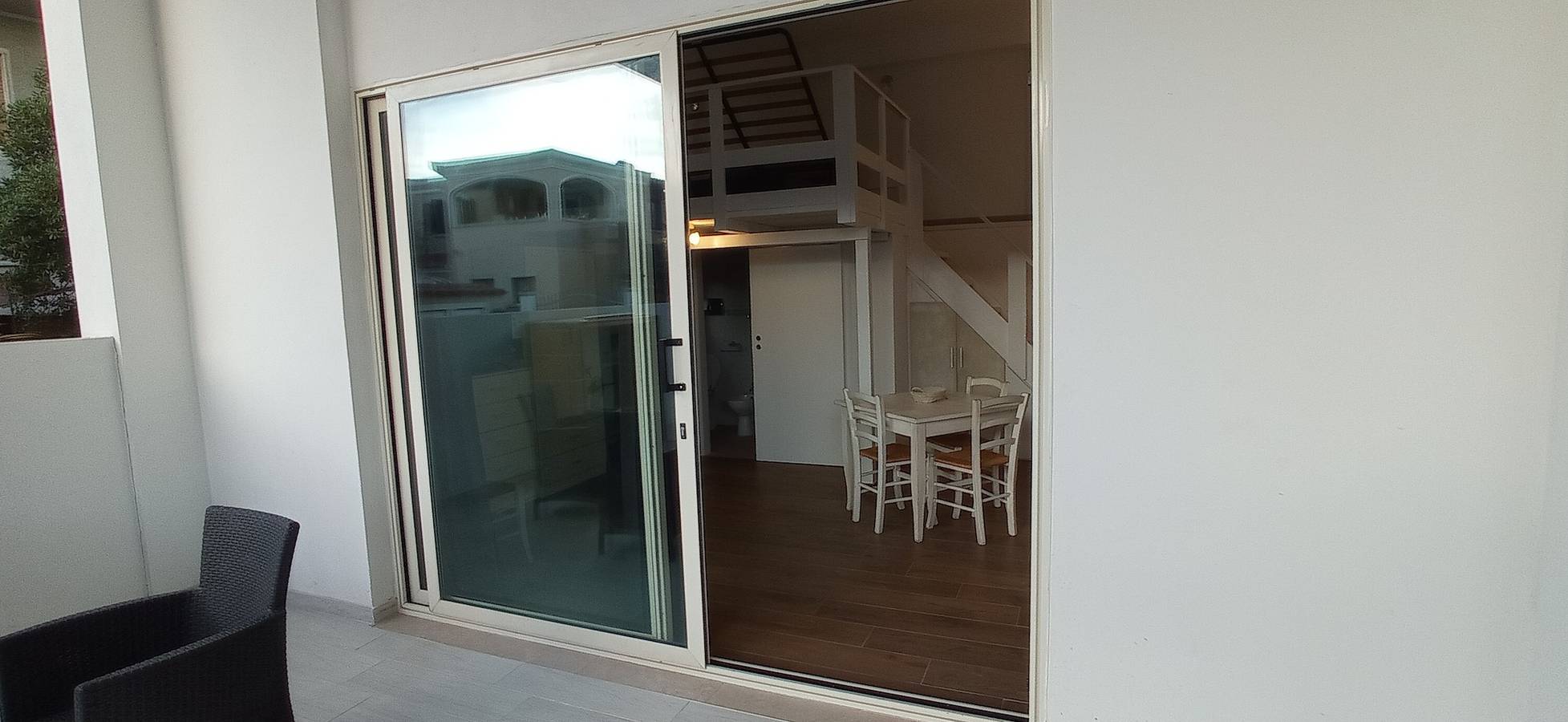 Entire apartment, Apartment 'Casa Del Mirto' with Private Terrace, Wi-Fi and Air Conditioning in Olbia, Costa Smeralda