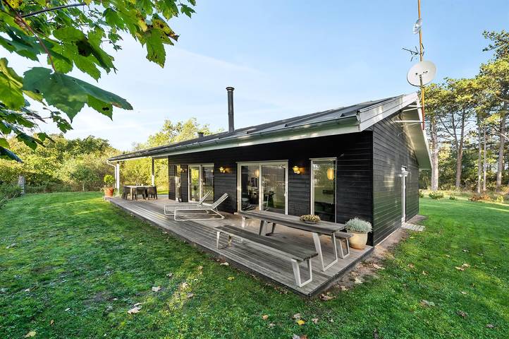 Feriehus for 6 personer, med Terrasse og Jacuzzi i Randers