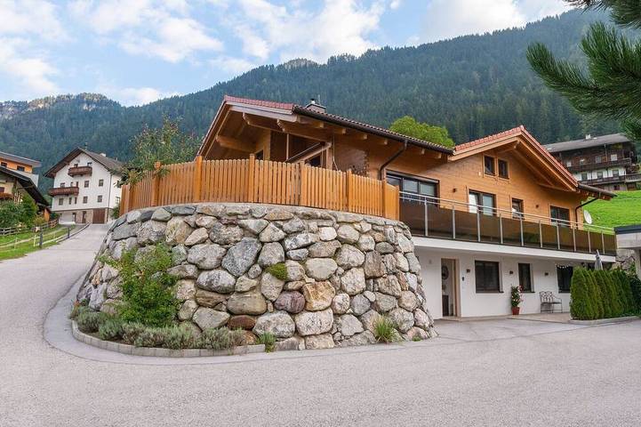 Ferienwohnung für 5 Personen, mit Terrasse in Bruck am Ziller