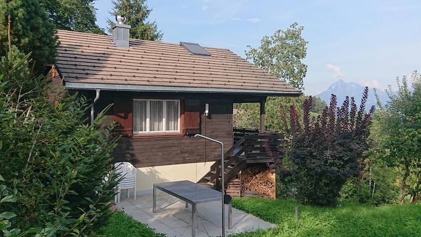 Ferienhaus für 5 Personen, mit Balkon und Garten in Giswil