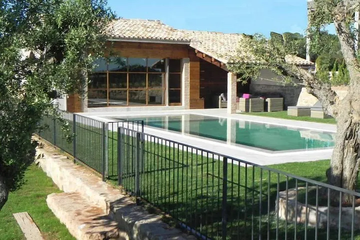 Ferienhaus für 20 Personen, mit Garten und Kinderpool sowie Terrasse - 1